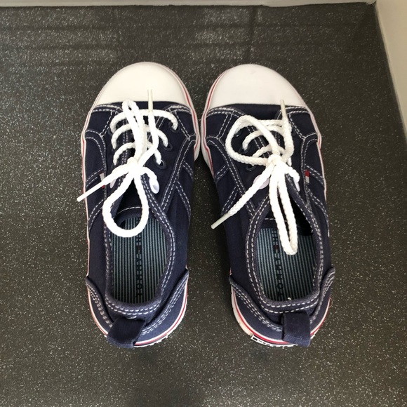 Tommy Hilfiger toddler canvas sneakers - Picture 6 of 9